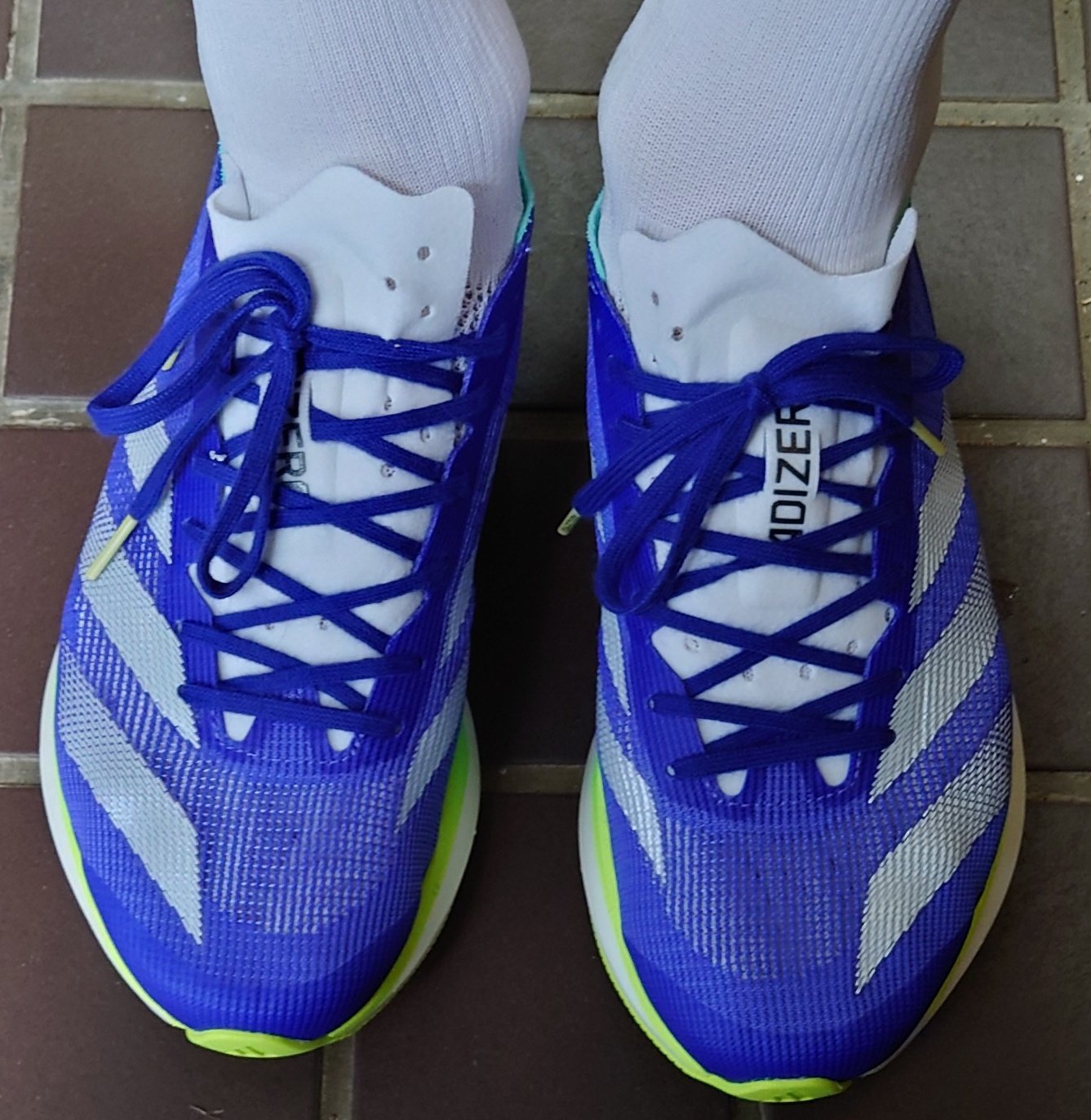 アディダスアディゼロタクミセン11